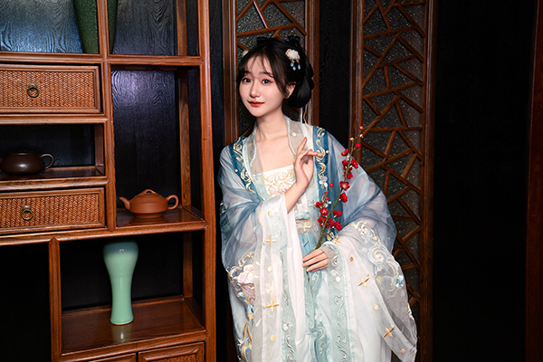 上海崇明区离小区比较近的高档油压足疗减压会所_前段时间才刚去(真的不错)